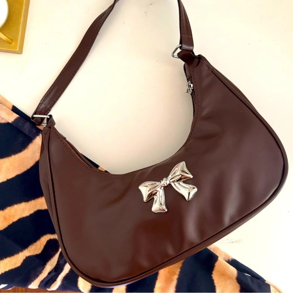 Brown leather shoulder bag with bow detail | armpit dumpling crescent moon purse - Picture 3 of 12